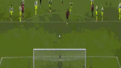 那不勒斯成意甲新赛季夺冠头号热门，迪洛伦佐如何预测夺冠前景？