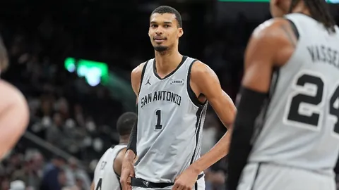 大乐透期号专家质合分析推荐，前区十码13胜10答谢粉丝